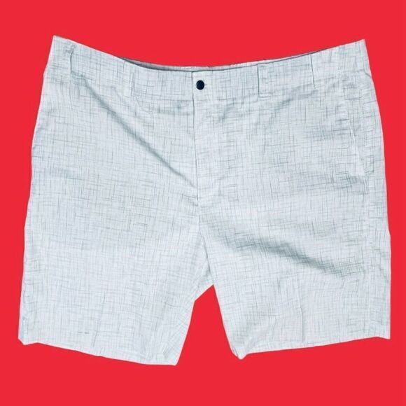 Callaway Golf Active Elastic Waist White Geo Print Men’s Short Sz 42 - Picture 1 of 11